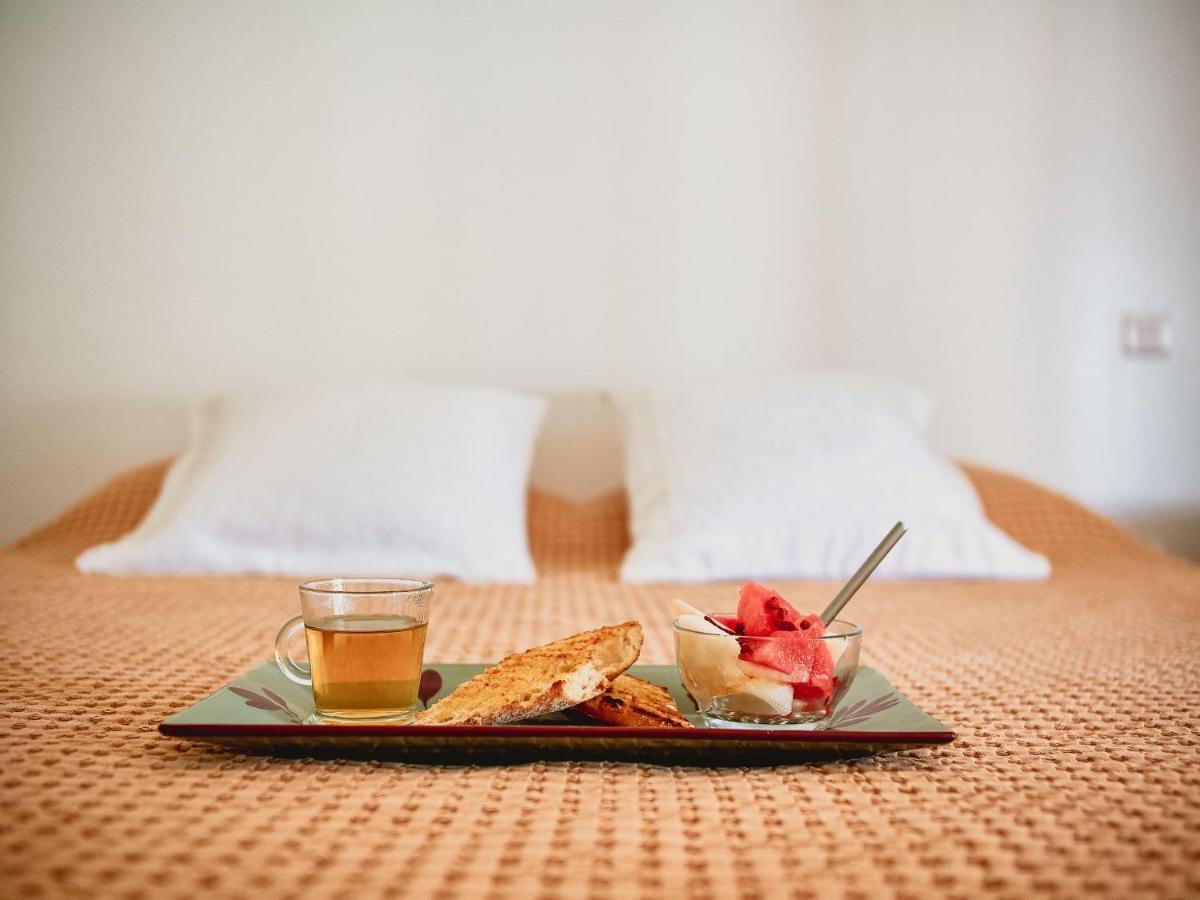 Epicos House, Your Home Away From Home. Nogueira  Ngoại thất bức ảnh