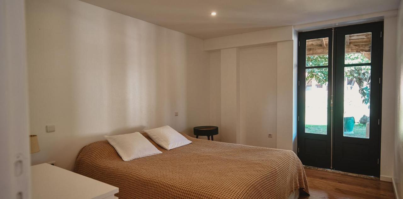 Epicos House, Your Home Away From Home. Nogueira  Ngoại thất bức ảnh